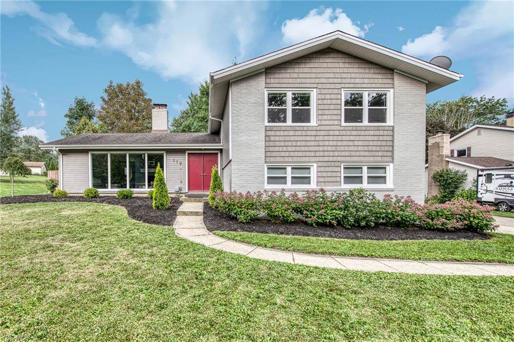 119 North Park Drive - Photo 1