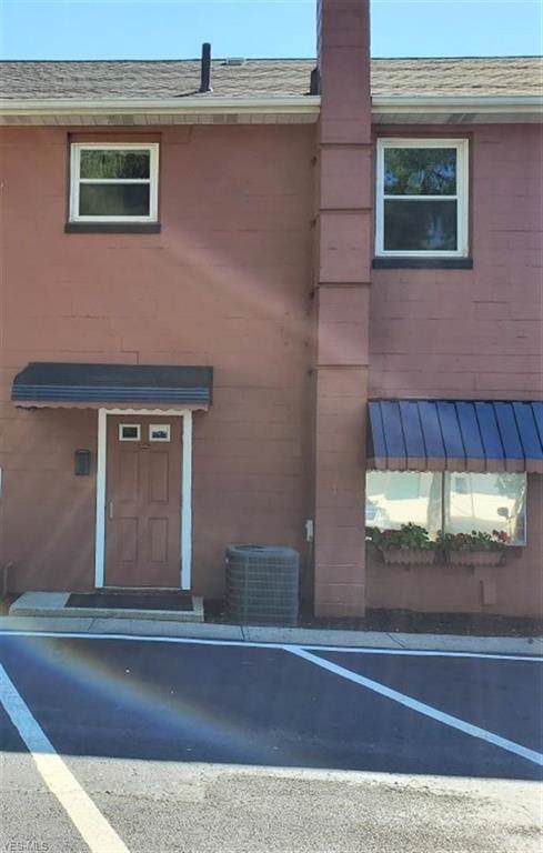 1313 Main Street - Photo 1