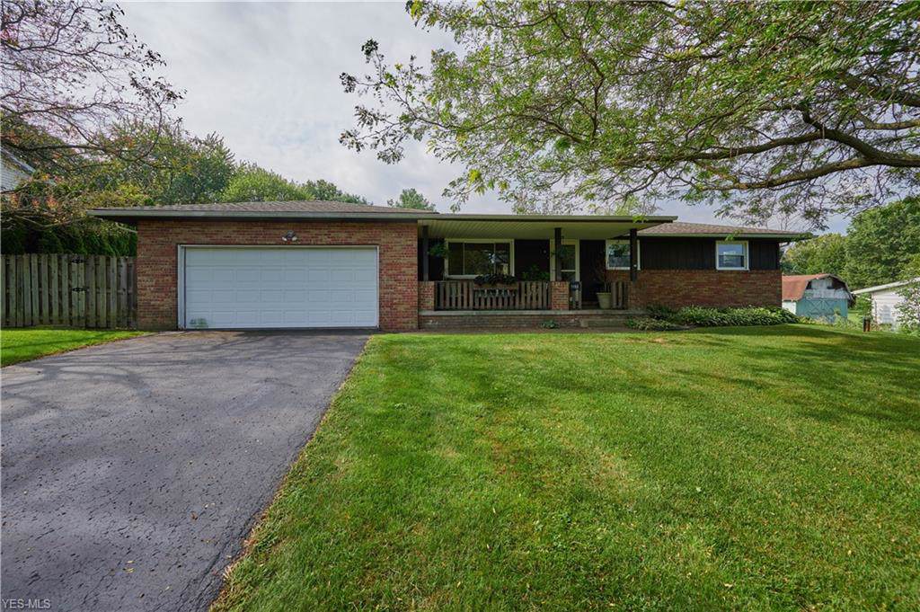 1152 Canyon Street - Photo 1