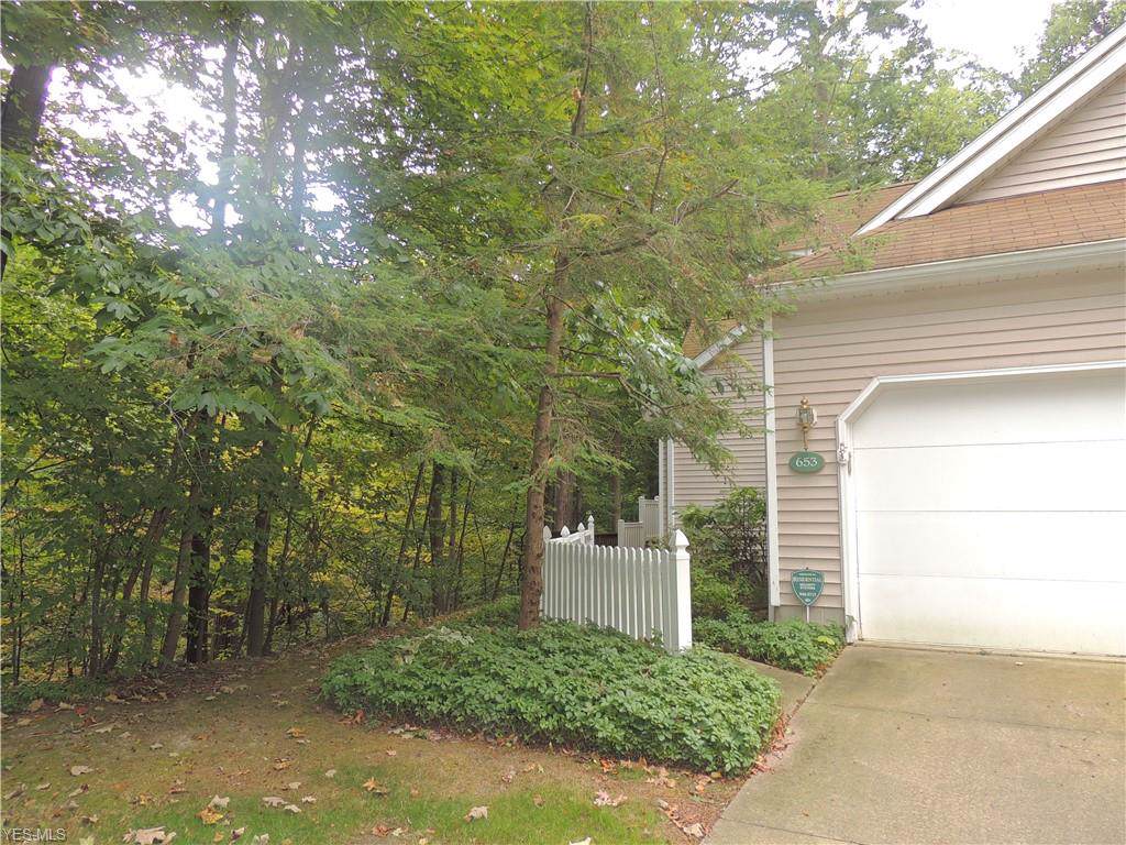 653 Briar Ridge Lane - Photo 1