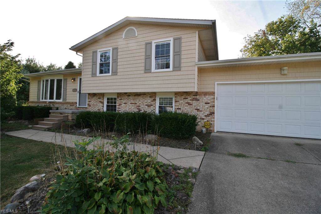3560 Charleston Drive - Photo 1
