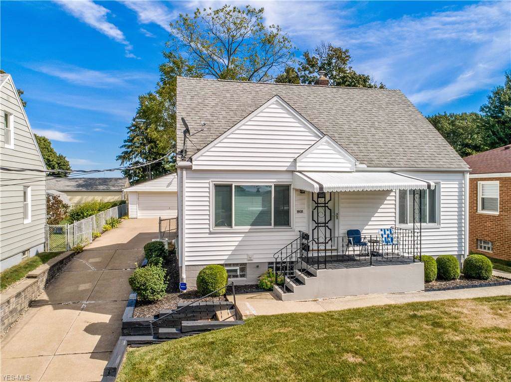 1931 8th Street - Photo 1