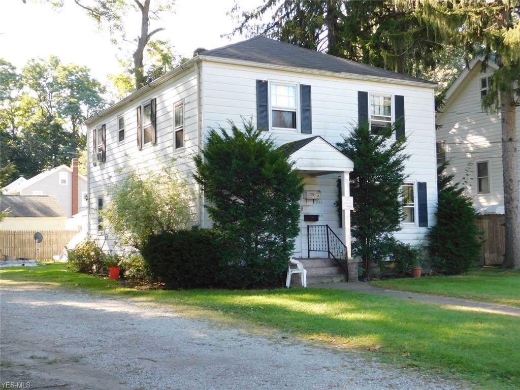744 Erie Street - Photo 1