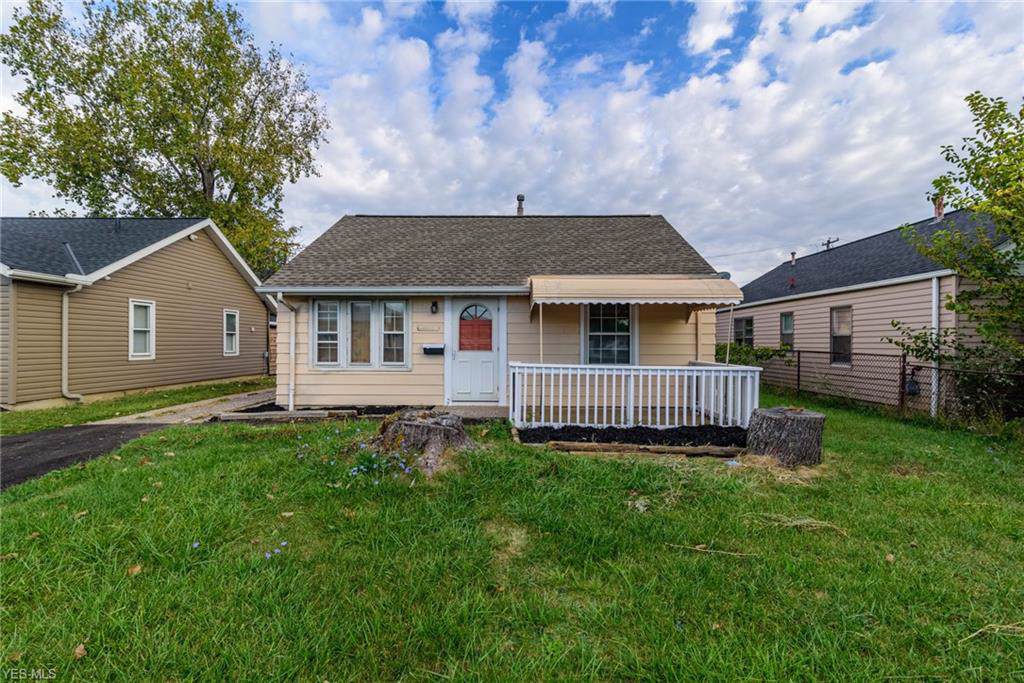 16018 Puritas Avenue - Photo 1