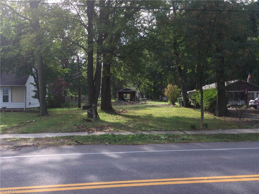 33518 Lakeshore Boulevard - Photo 1