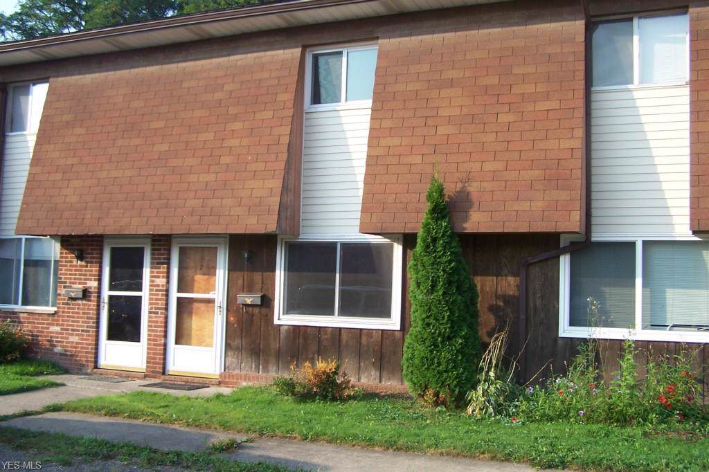 10798 Forest Street - Photo 1