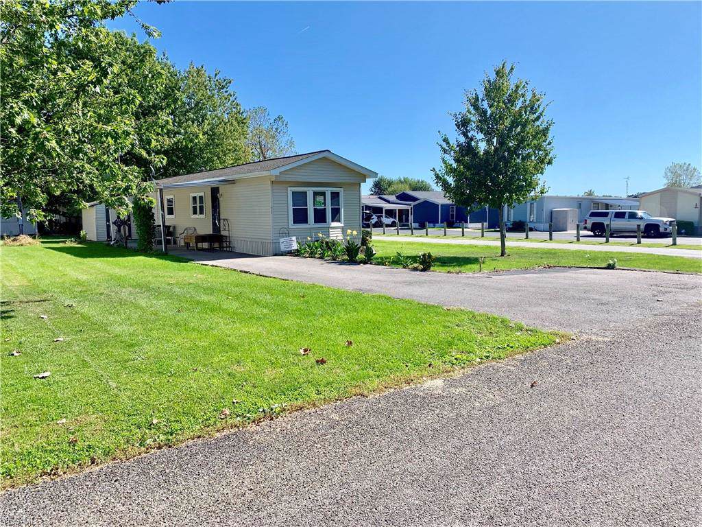1600 Buck Road - Photo 1
