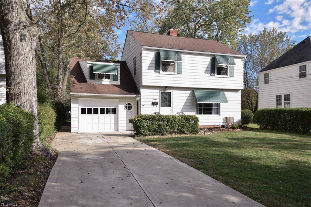 1495 Edgefield Road - Photo 1