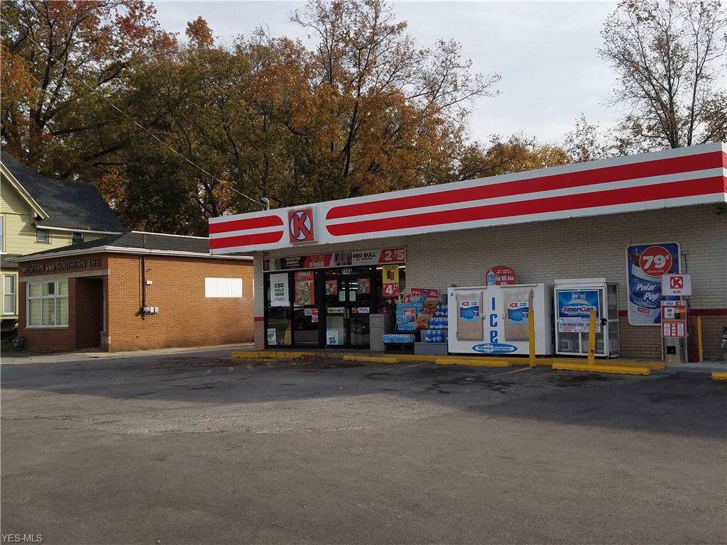 1125 State Street - Photo 1