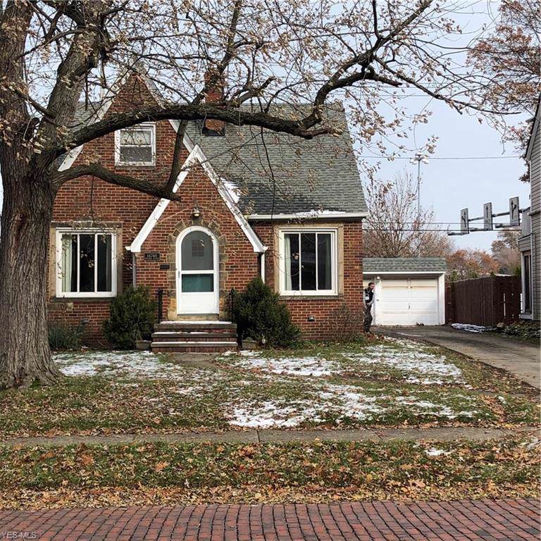 14740 Fernway Avenue - Photo 1