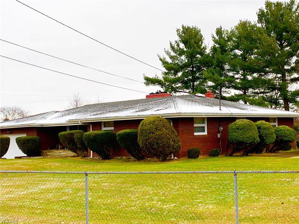 568 Longvue Drive - Photo 1