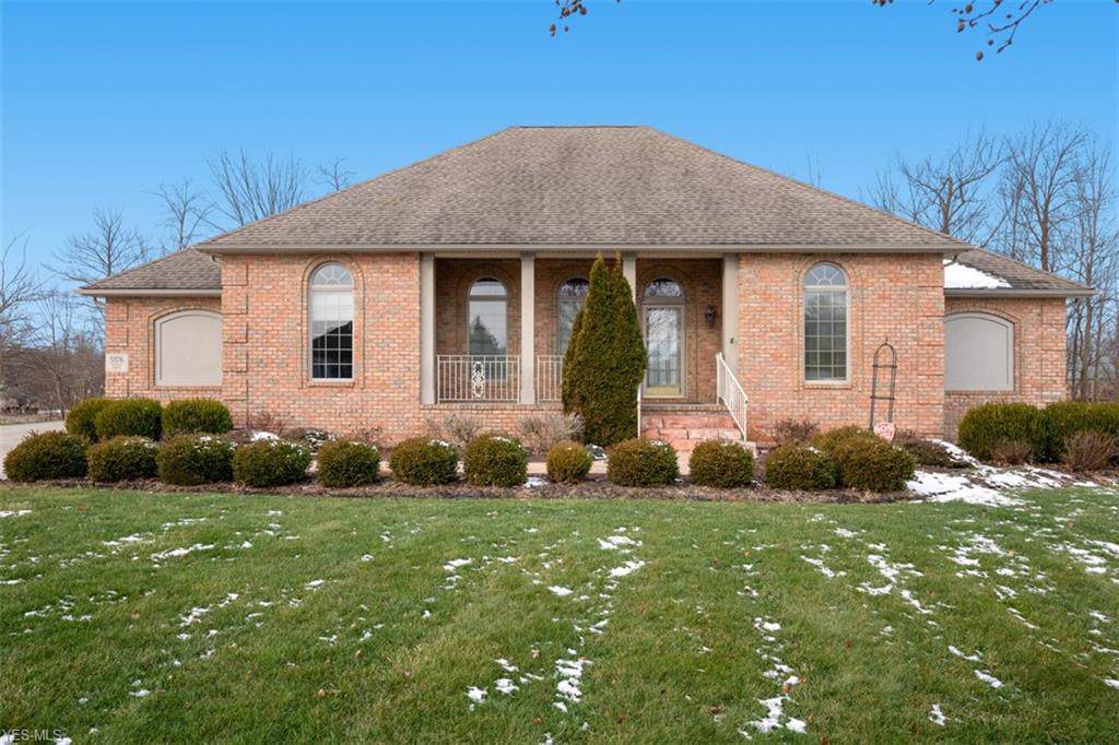 5376 Nashua Drive - Photo 1