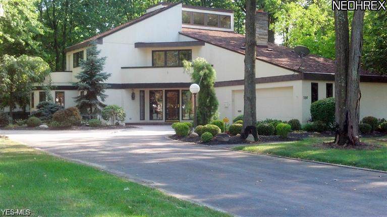 700 Greenlawn Avenue - Photo 1