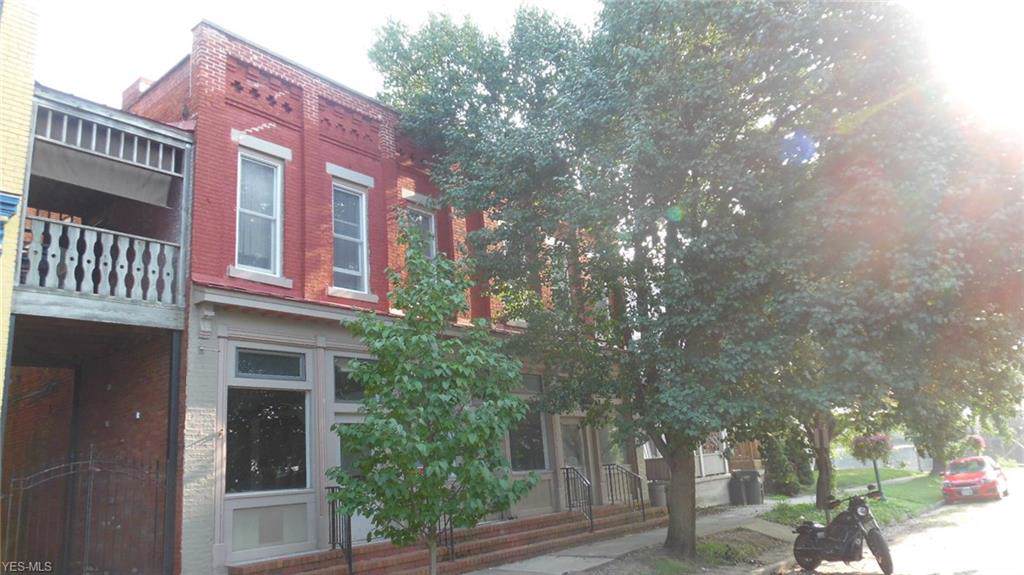 109 Maple St - Photo 1