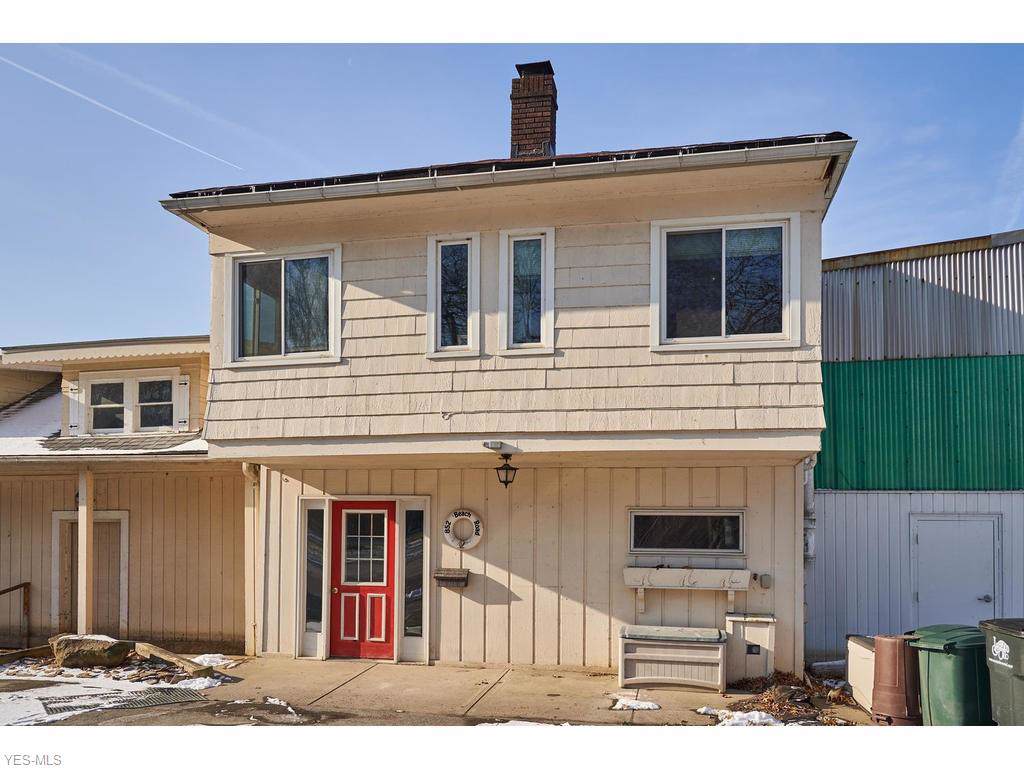 852 Beach Road - Photo 1
