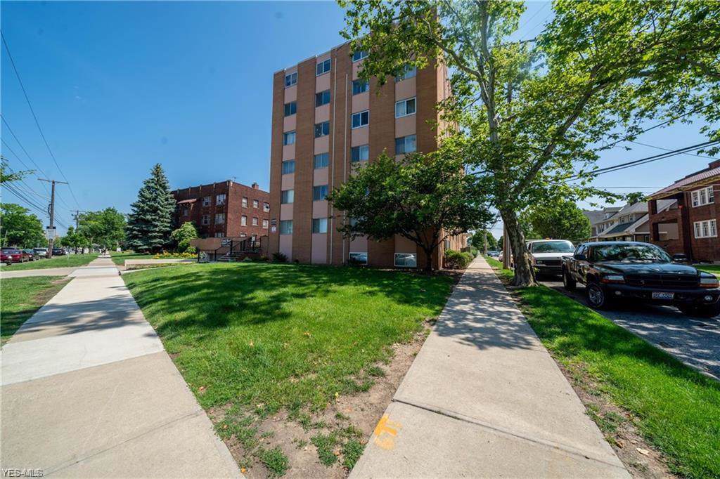 12029 Clifton Boulevard - Photo 1
