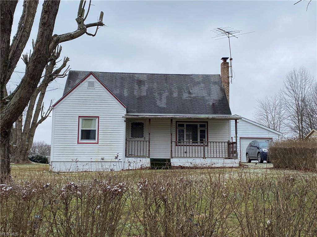 16031 Martha St - Photo 1