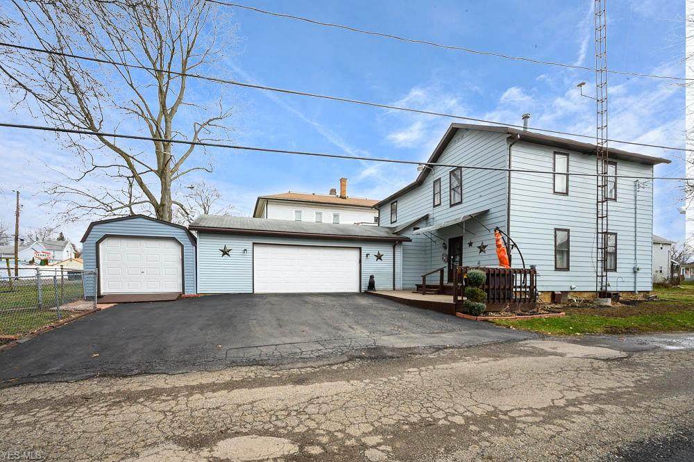 646 6th Street - Photo 1