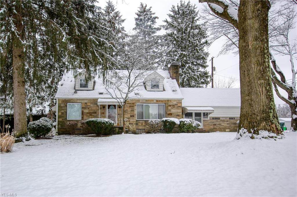 722 Tuscarawas Avenue - Photo 1