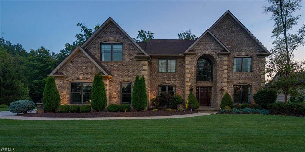 10325 Buckeye Trail - Photo 1