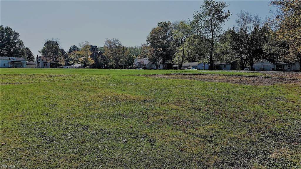 #380 Chestnut Street - Photo 1