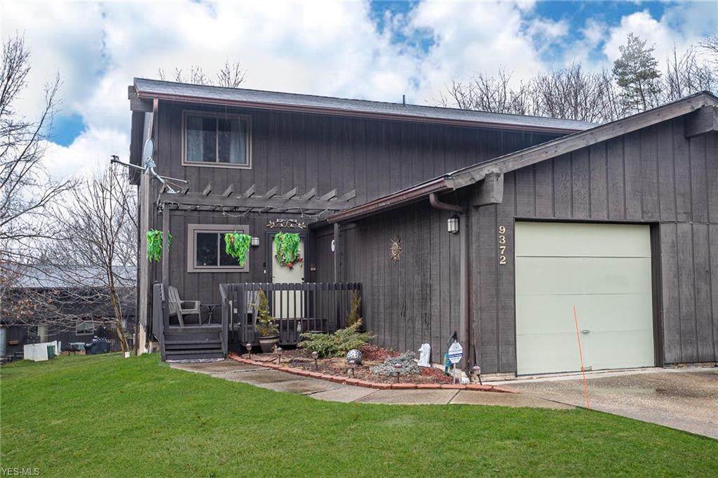 9372 Sherman Lane - Photo 1