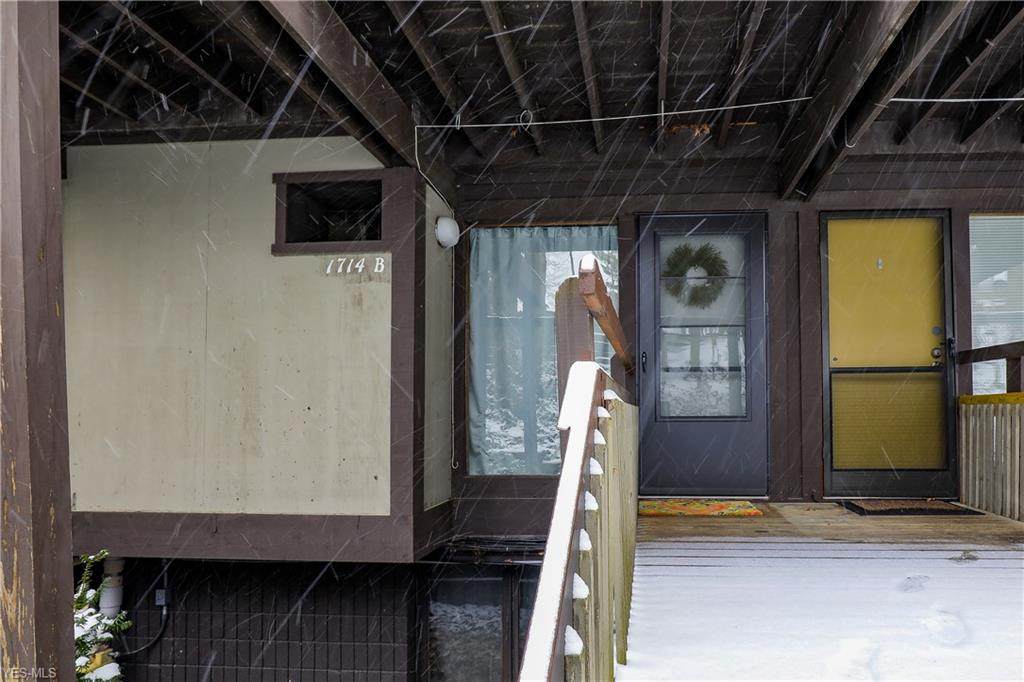 1714 Treetop Trail - Photo 1