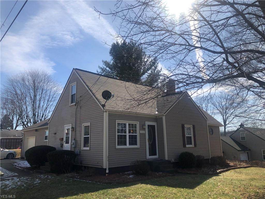 302 Westland Avenue - Photo 1