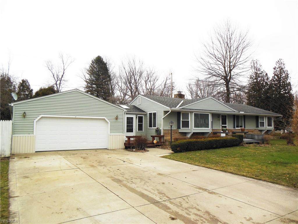 1709 Meadows Road - Photo 1