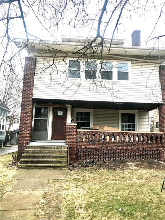 1293 Summit Avenue - Photo 1