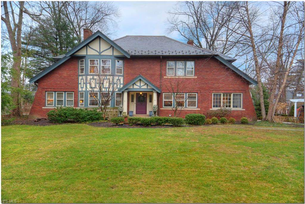 2918 Winthrop Road - Photo 1