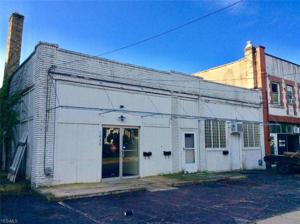 1030 Jefferson Avenue - Photo 1