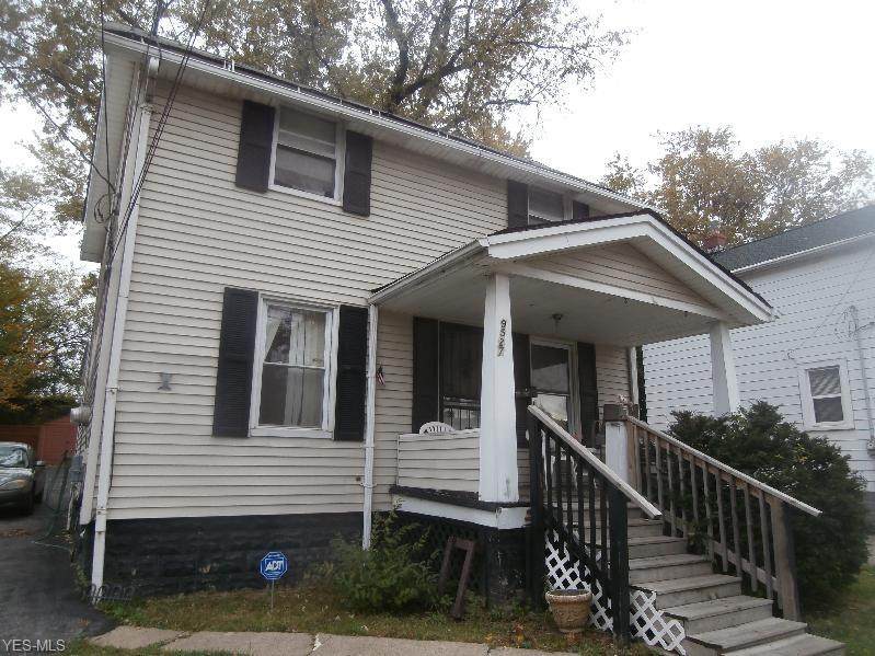 9527 Nelson Avenue - Photo 1