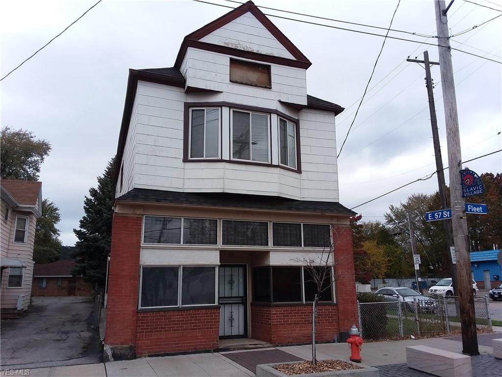 5611 Fleet Avenue - Photo 1