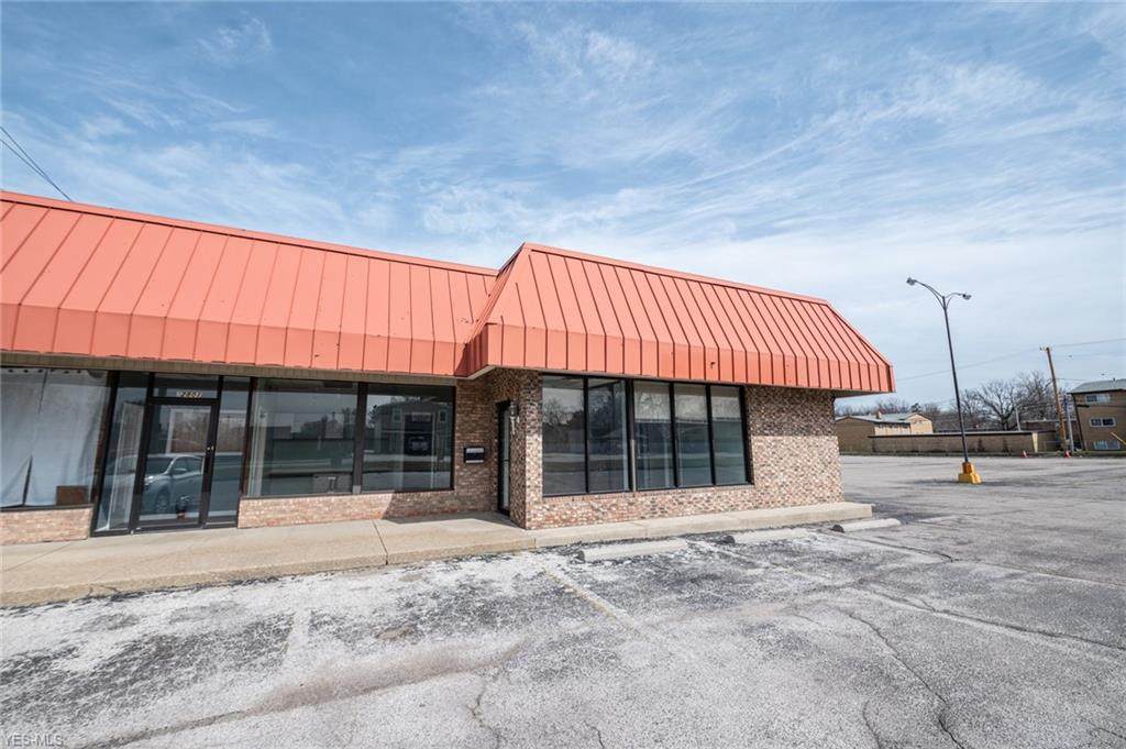 32801 Vine Street - Photo 1