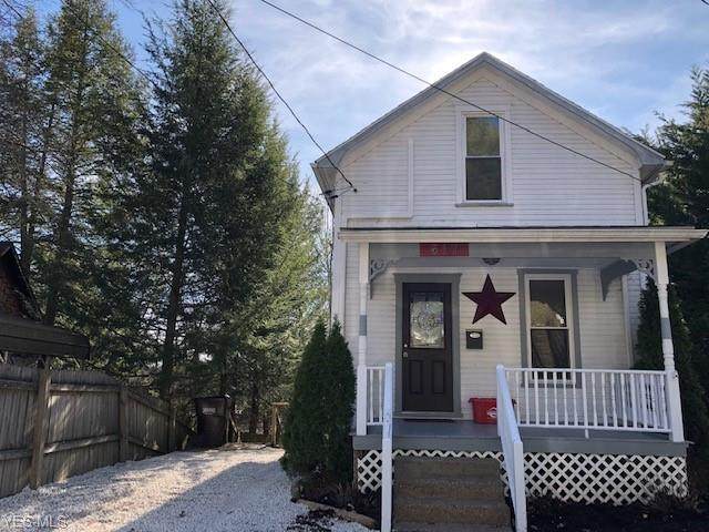 617 10th Street - Photo 1