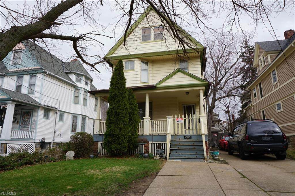 1353 Cook Avenue - Photo 1