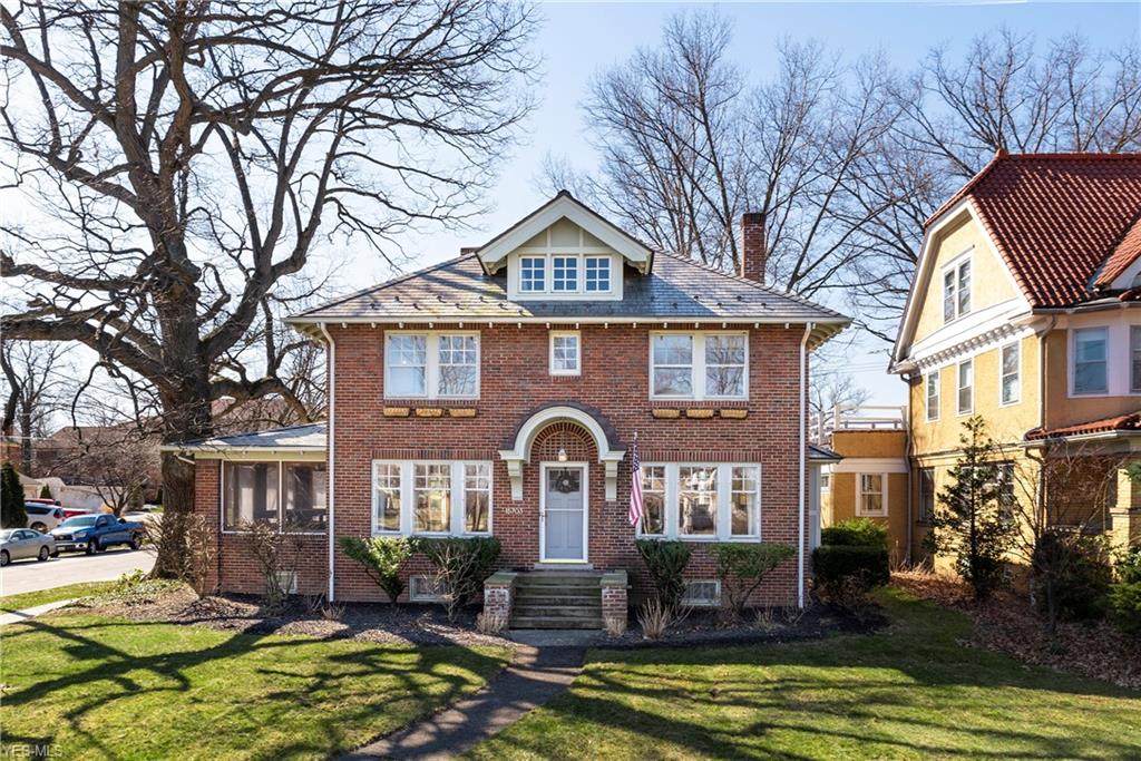 15703 Lake Avenue - Photo 1