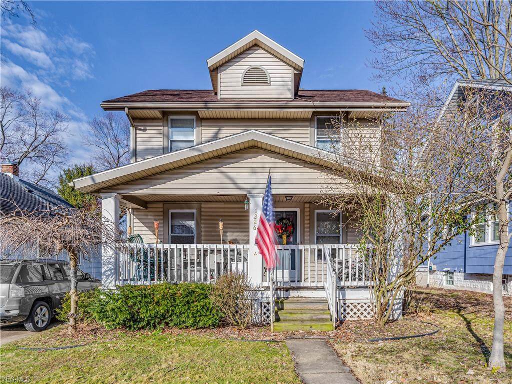1226 Sawyer Avenue - Photo 1