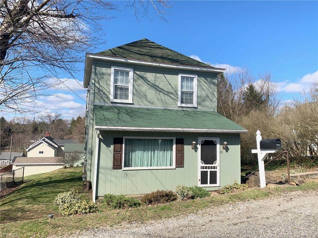 721 Garner Avenue - Photo 1