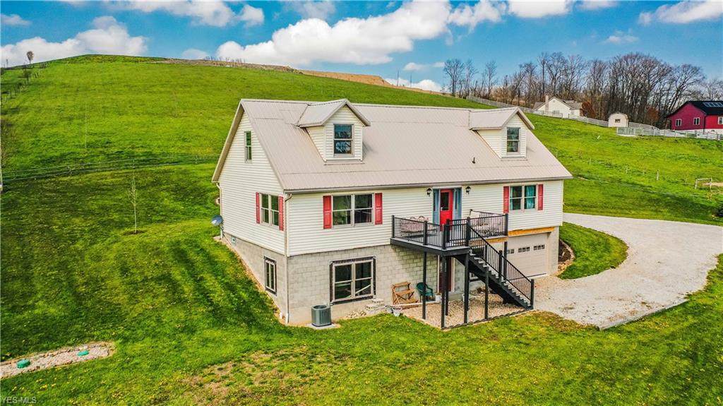 4528 Township Road 375 - Photo 1