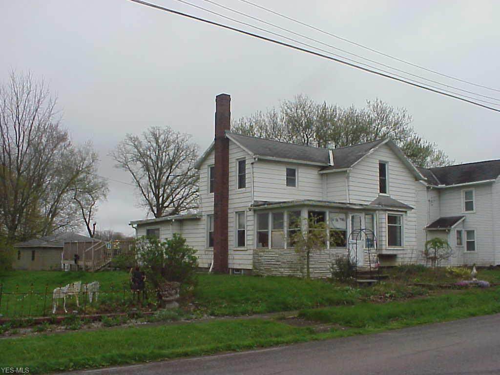 13709 Kauffman Avenue - Photo 1