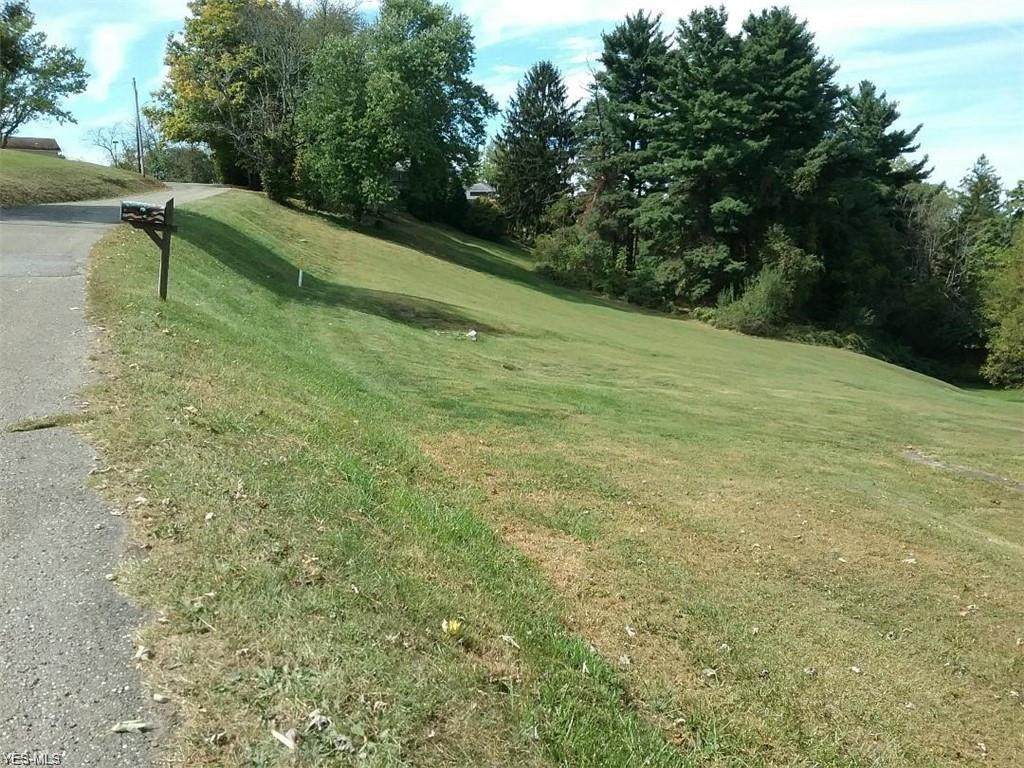 Highland Avenue - Photo 1
