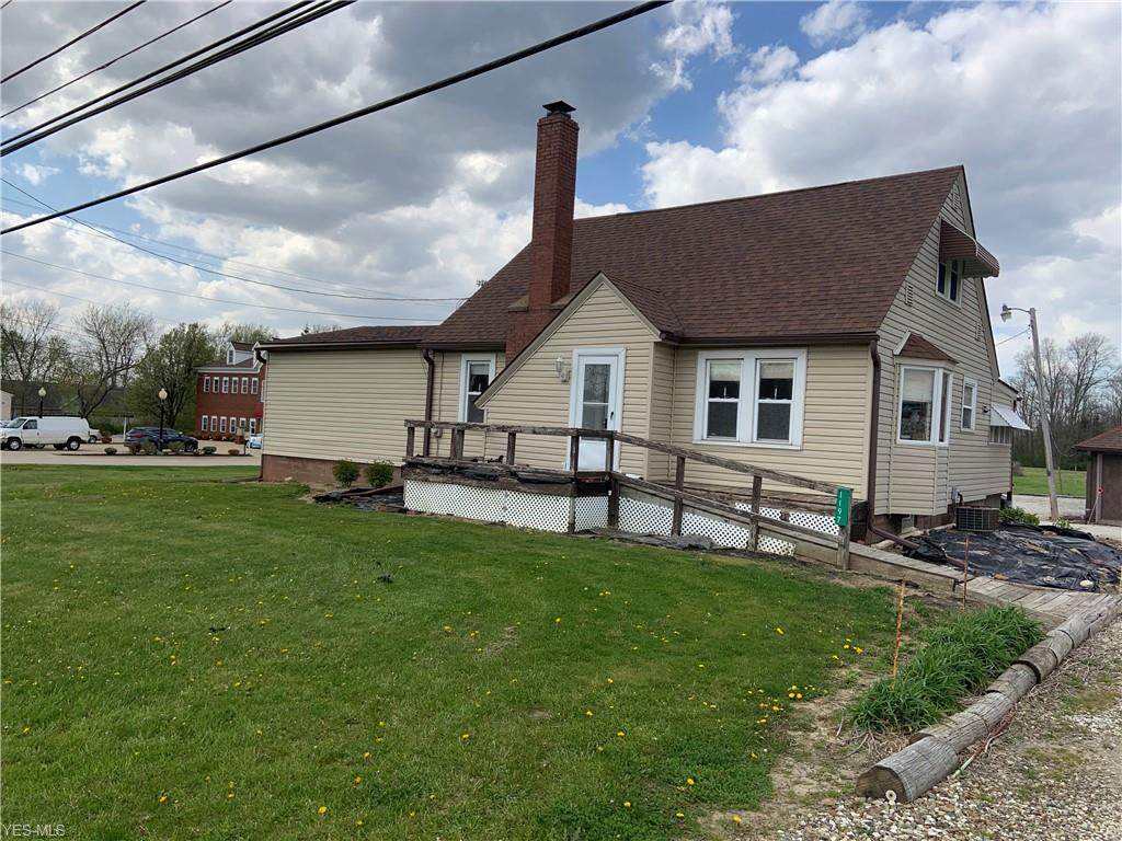 1197 Medina Road - Photo 1