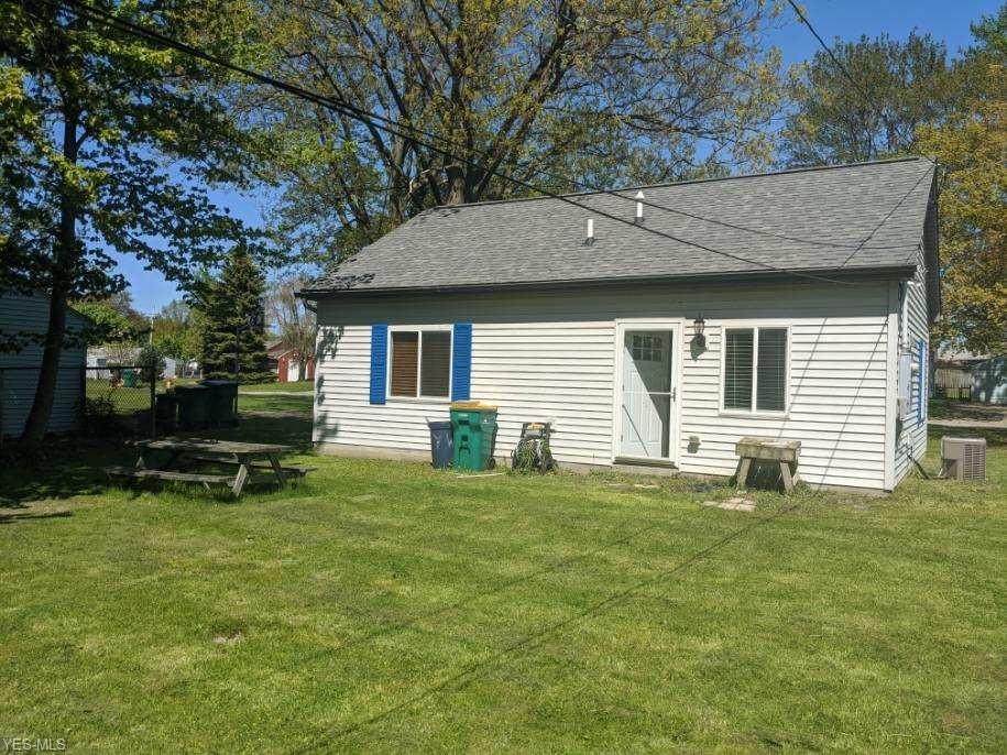 4994 Forest - Photo 1 4994 Forest - Photo 1