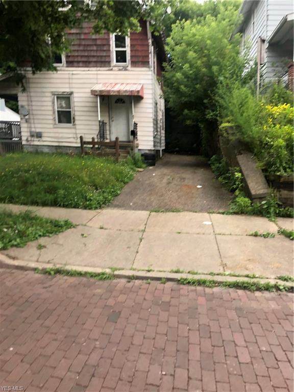 1177 Pondview Avenue - Photo 1
