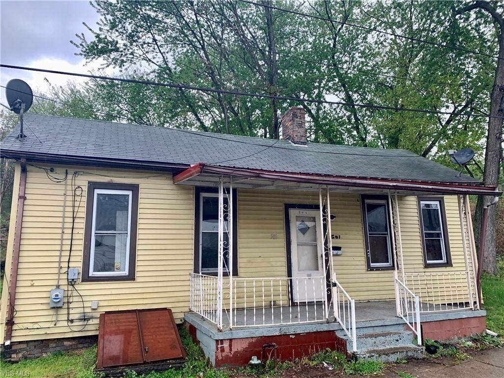 501 6th Street - Photo 1