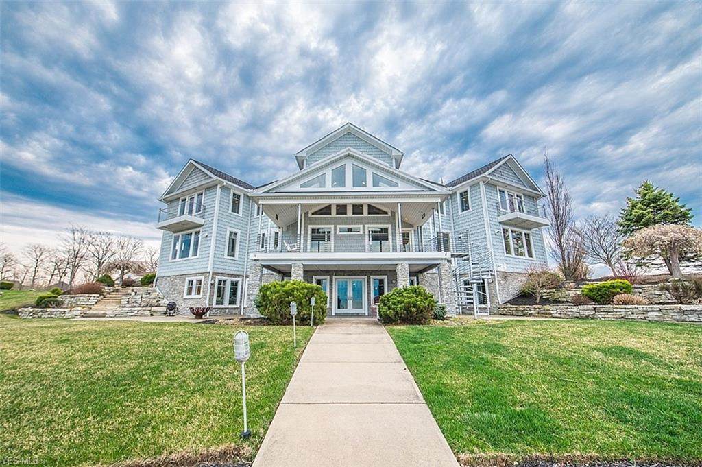 1664 Shore Drive - Photo 1