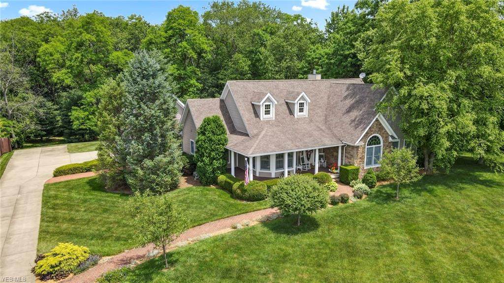 15882 Danbury Drive - Photo 1