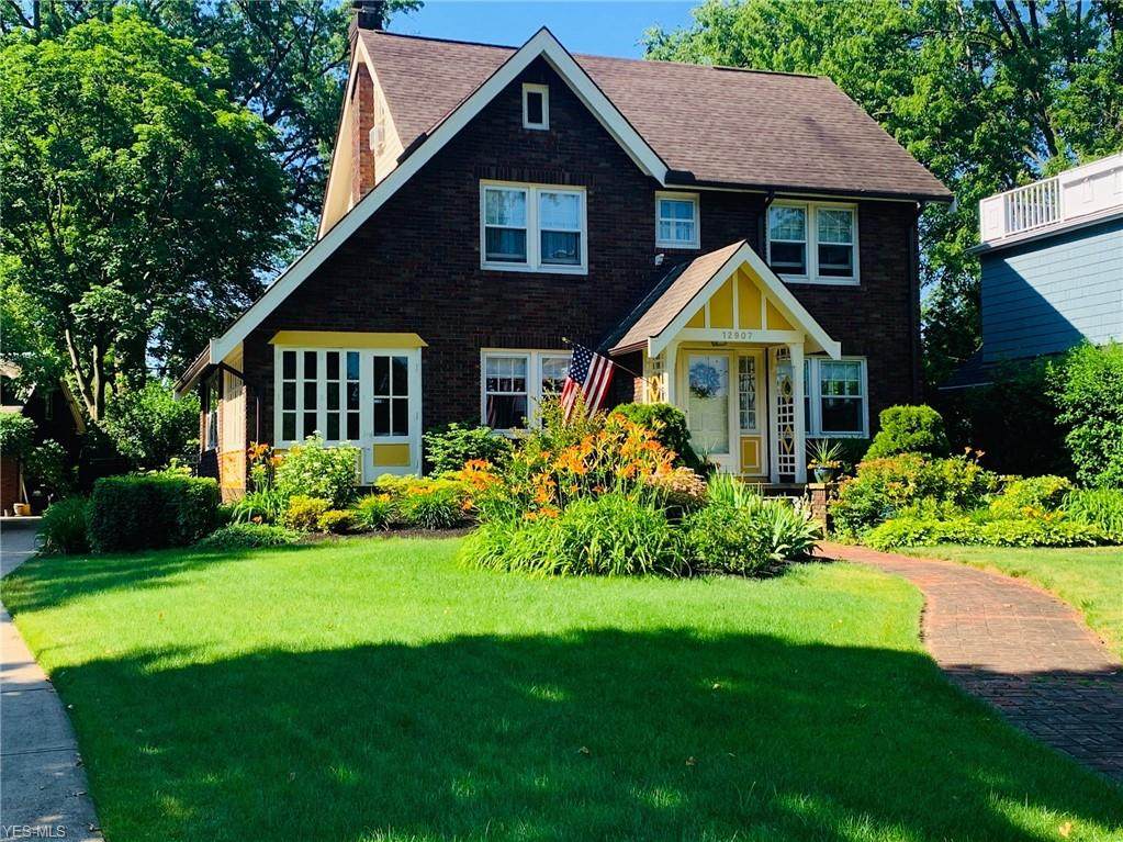 12907 Lake Avenue - Photo 1
